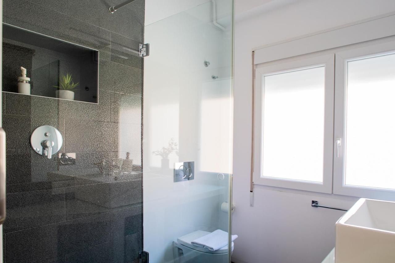 Florit Flats - Cabanyal 3 Bedroom Wifi Ac Terrace Beach Penthouse Valencia Exteriör bild