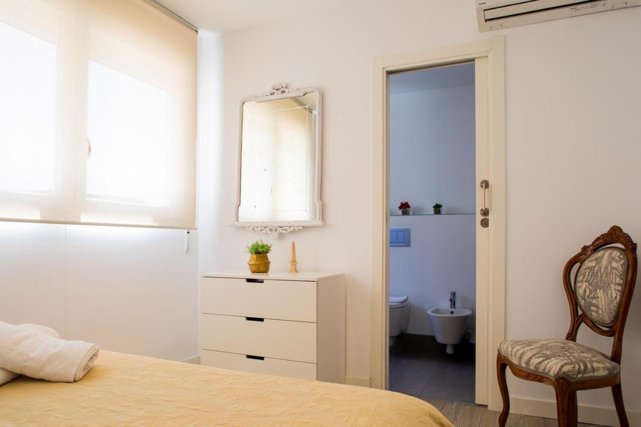 Florit Flats - Cabanyal 3 Bedroom Wifi Ac Terrace Beach Penthouse Valencia Exteriör bild