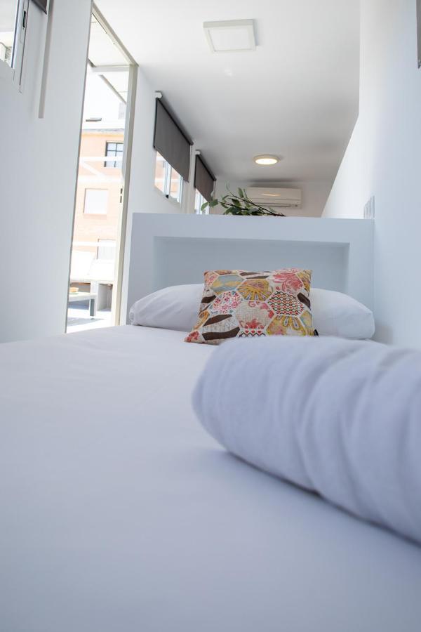 Florit Flats - Cabanyal 3 Bedroom Wifi Ac Terrace Beach Penthouse Valencia Exteriör bild